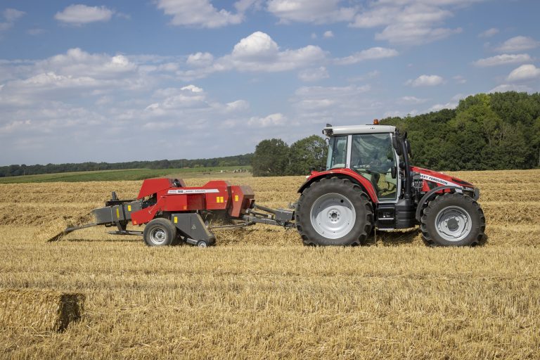 Massey Ferguson 1842S