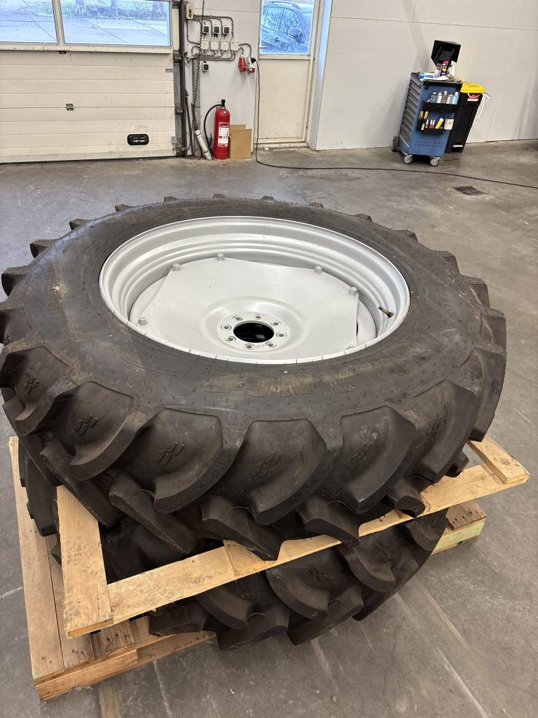 STEL WIELEN 420/85R38 EN 340/85R28 ALLIANCE