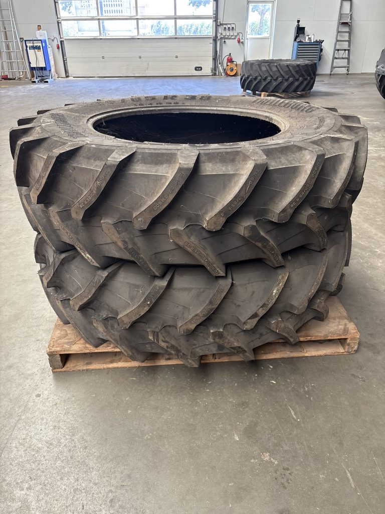 STEL BUITENBANDEN 460/85R38 TRELLEBORG