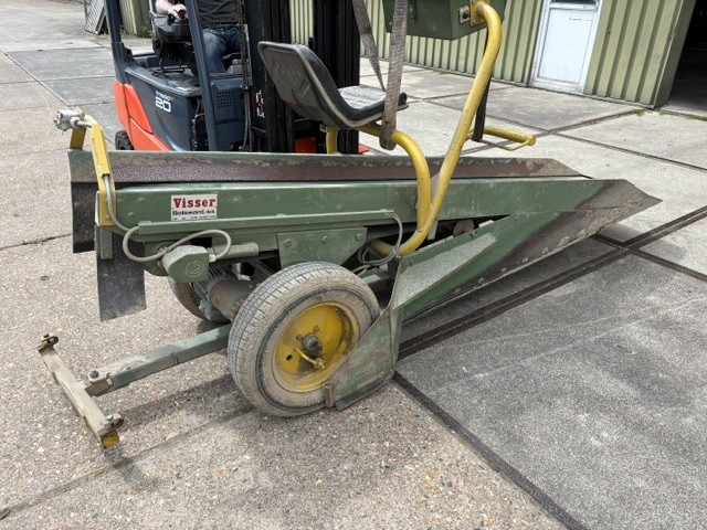 VISSER OPSCHEPMACHINE